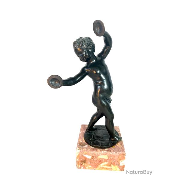 Clodion enfant aux cymbales bronze sculpture