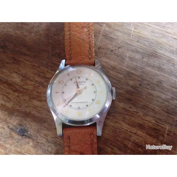 montre homme m�canique perfo rubis