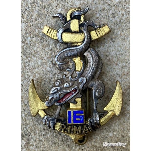 16 R.I.Ma, dragon argent, dos guilloch argent, 2 anneaux