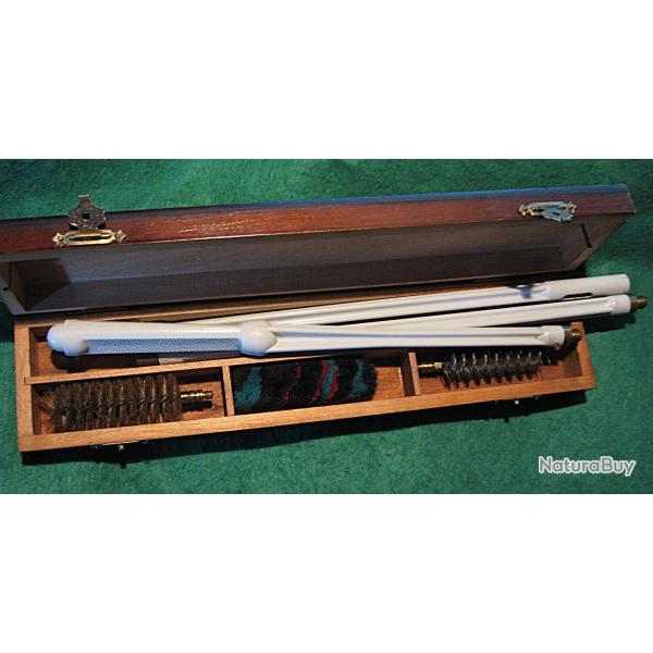 coffret de netoyage cal 12  en tr�s bon �tat