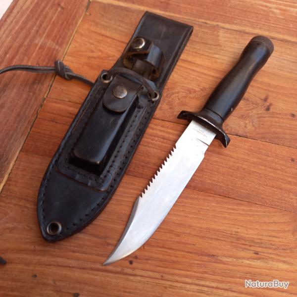 Ancien Couteau de Chasse U.S. avec �tui en cuir