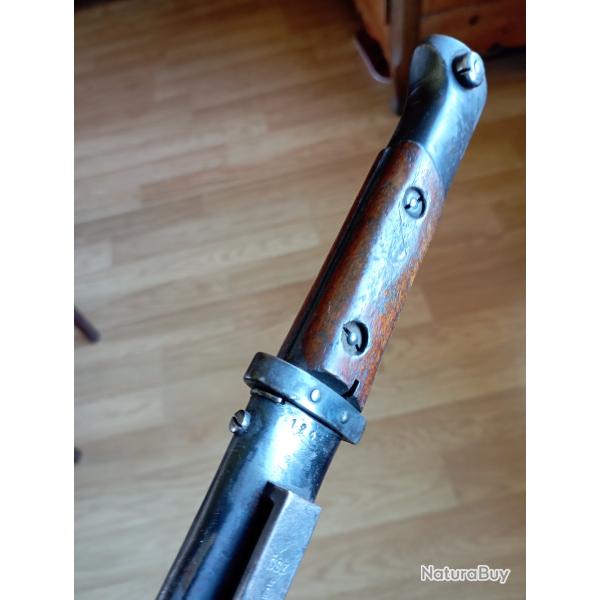 Rare ba�onnette VZ 24 de prise au m�me No.Avec marquage tch�que sur le pommeau.