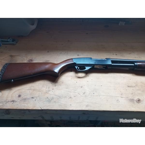 Fusil � pompe Savage 69 RXL calibre 12/76 6+1 coups