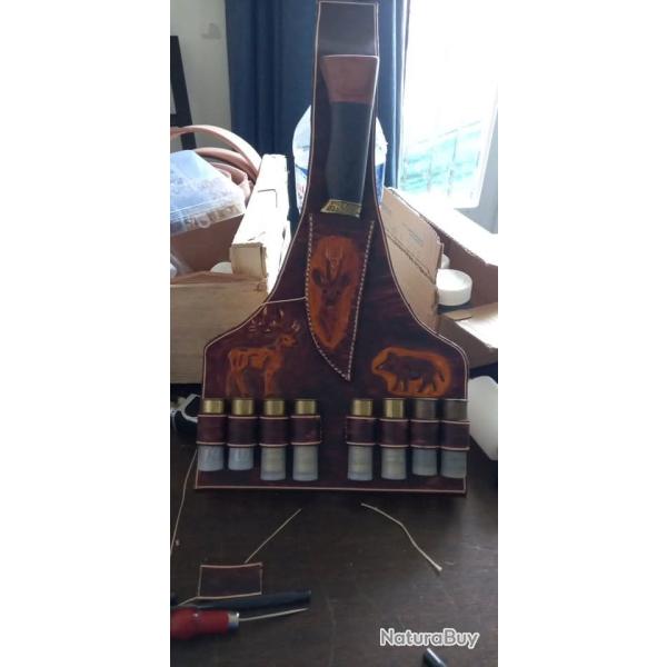 UNIQUE: �tui couteau et cartouchi�re