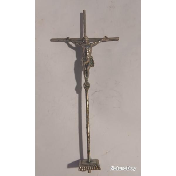 CROIX CHRIST EN M�TAL ARGENT�