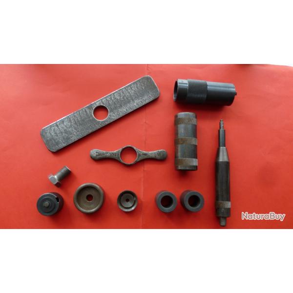 Outils ancien et pi�ces d'armurier