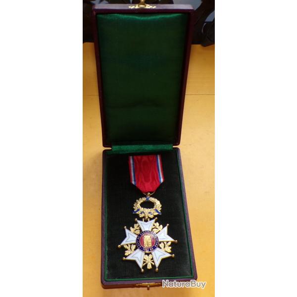 MEDAILLE EXPOSITION CLERMONT FERRAND 1902 .03. DANS SA BOITE D'ORIGINE   ,  TRES BON ETAT VOIR PHOTO