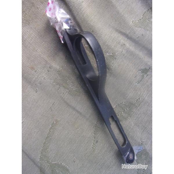 pontet de culasse  de carabine semi-auto  Squire Bingham model 20