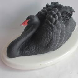Cygne noir porcelaine biscuit Franklin Mint