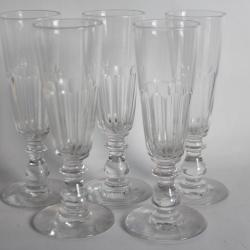 5 Anciennes flûtes à champagne cristal