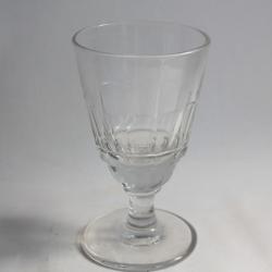 Ancien verre à absinthe