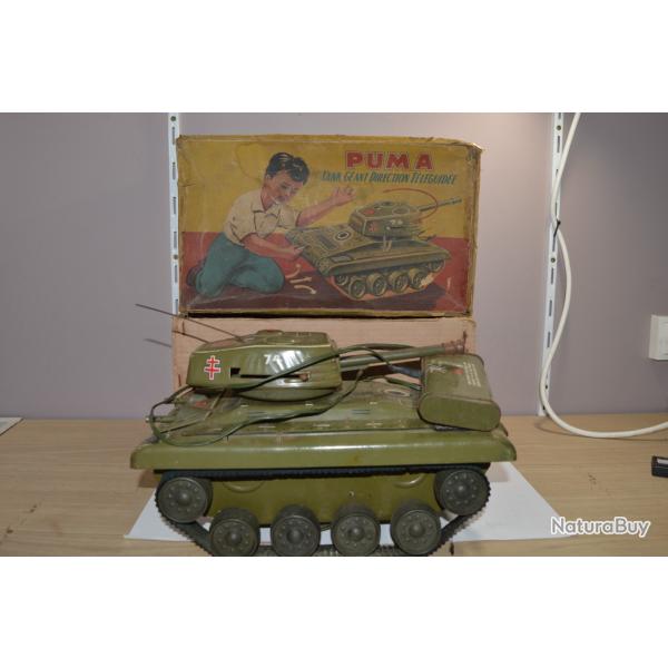 Jouet Ancien t�le Militaire  Tank g�ant PUMA arm�e France moteur 39 cm avec boite 1960/1970