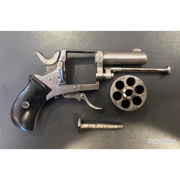 Revolver BULLDOG ��LE PARISIEN�� calibre 320