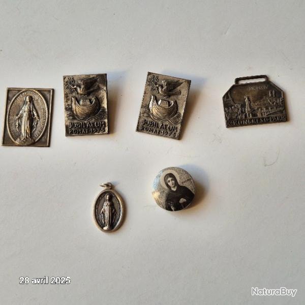 Lot de 6 mdailles et broches, jubil de Rome 1975 avec une colombe,   plaque photo vierge Marie