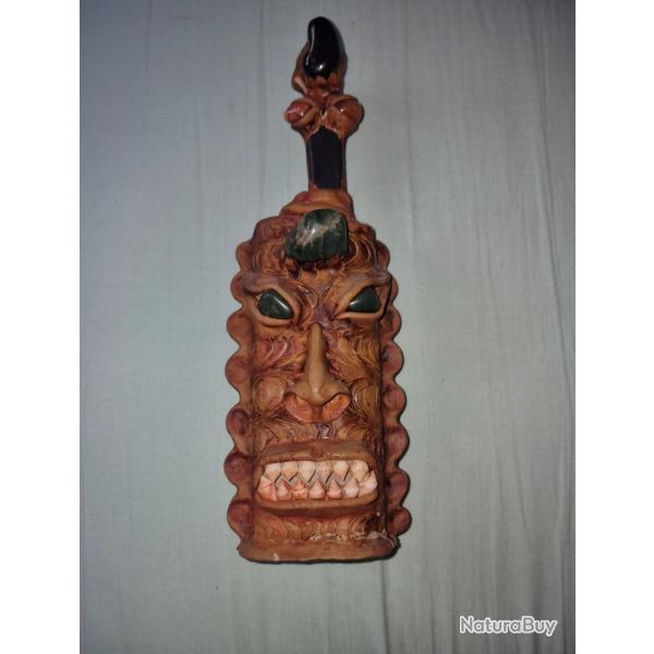 Couteau + �tui tiki