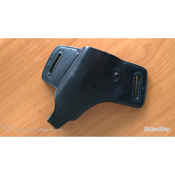 ETUI HAUT DROITIER PORT DISCRET REVOLVER MARQUE SCORPION