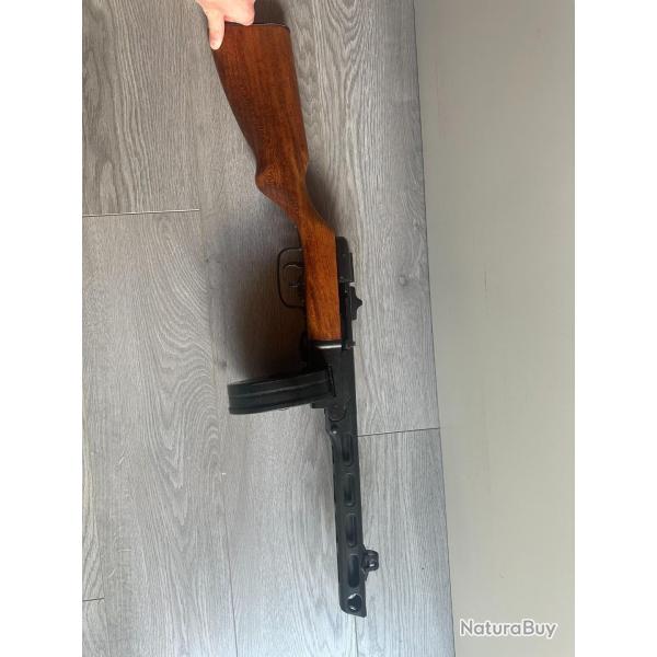 R�plique jouet metal ou pour reconstitutions PPSH41 URSS WWII Denix