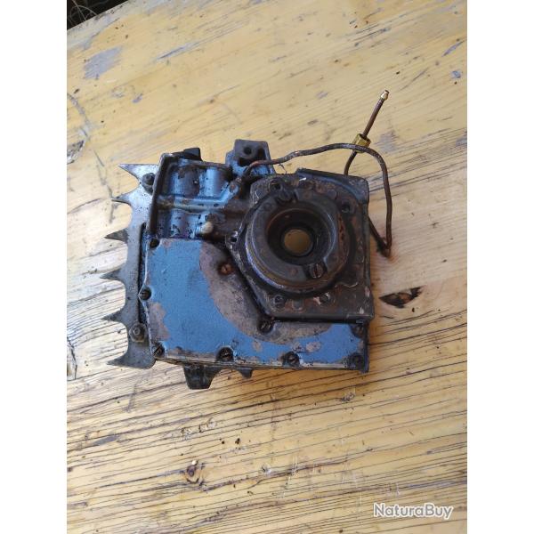 Carter moteur droit trononneuse homelite