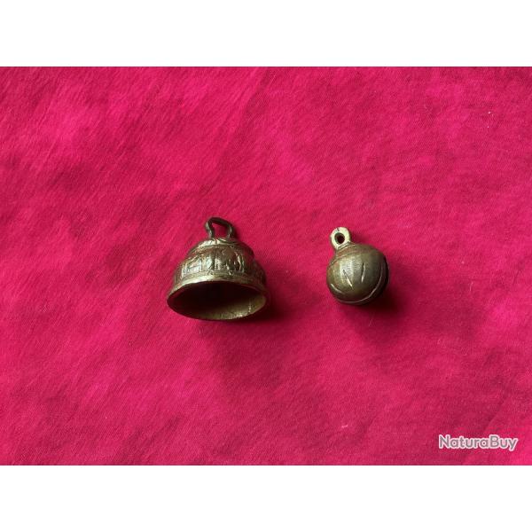 Deux sonnailles en laiton pour dcoration, pas de prix de rserve