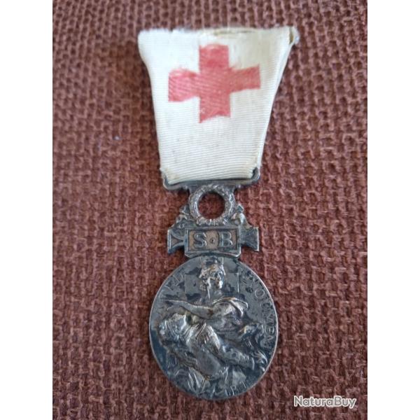 M�dailles de la Soci�t� Fran�aise de Secours aux Bless�s Militaires, matricul�e