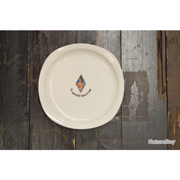 Ancienne assiette de mess 150 R�giment d'infanterie RI La Gamelle dans le Dos. Sarreguemines. Devise