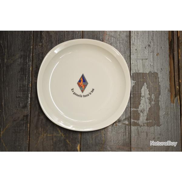 Ancienne assiette de mess 150 R�giment d'infanterie RI La Gamelle dans le Dos Sarreguemines. insigne