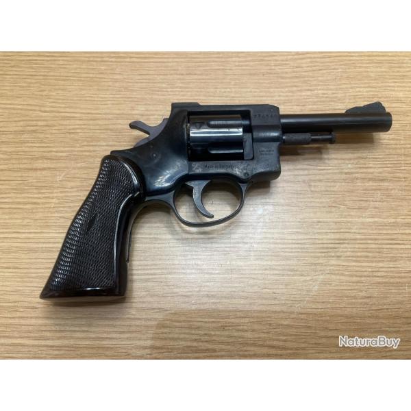 Revolver Arminius HW5 cal 32 S&W Long a 1� sans prix de r�serve !