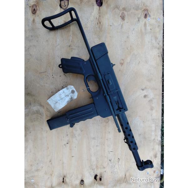 Mat 49 neutralis�e manoeuvrable troisi�me type