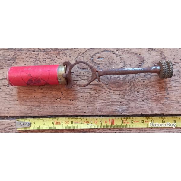 Extracteur cartouche de chasse