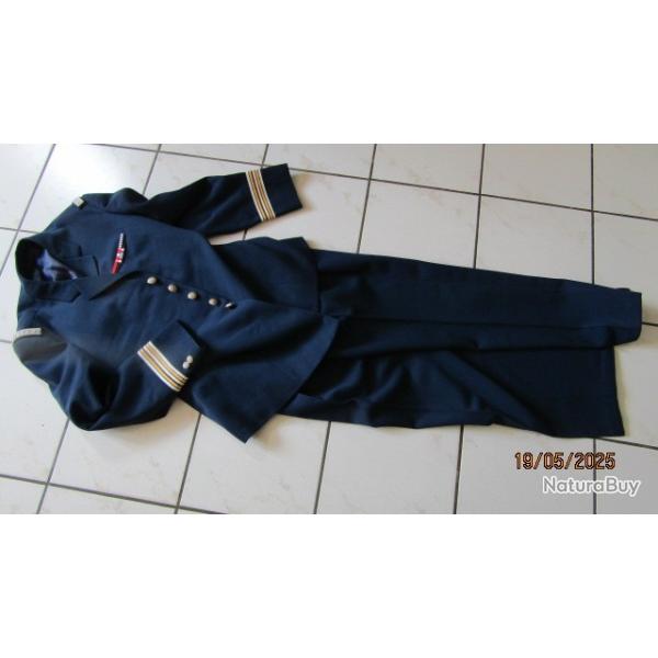 Lt colonel chasseur alpin 1970 ss tarte veste pantalon guerre Alg�rie TTBE