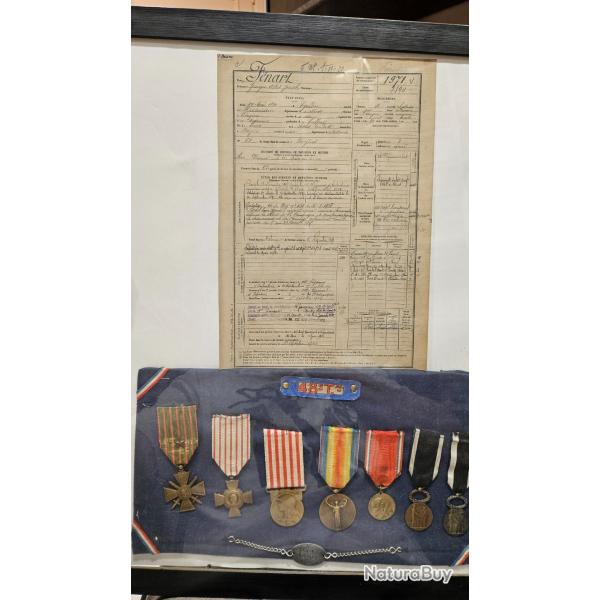 Cadre de m�dailles francaise