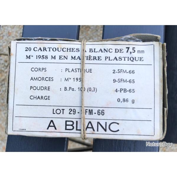 BOITE VIDE DE CARTOUCHE DE 7,5MM A BLANC EN MATIERE PLASTIQUE Mle 1958