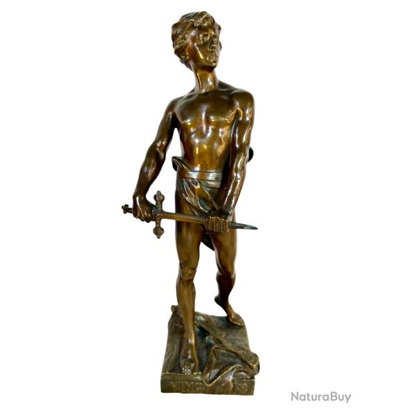 Raoul L'arche Hachile sculpture bronze