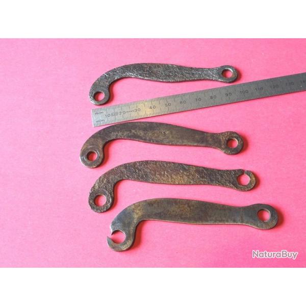 lot de 4 BRIDE fusil SILEX ou PISTON ORIGINE � 20.00 Euros !!!!!!!!!! - VENDU PAR JEPERCUTE (GE206)