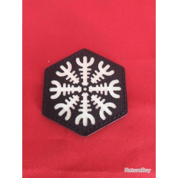 �CUSSON VIKING SYMBOLE - PATCH BROD� SCRATCH VALKNUT VALHALLA VIKING 5/5CM NORSE