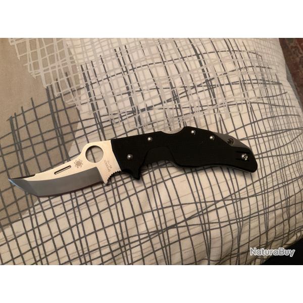 VEND COUTEAU PLIANT SPYDERCO BATTLESTATION