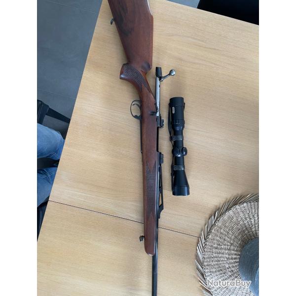 carabine Zoli mod�le Focus - lunette Titan 1.5-6 / 42 tr�s bon �tat cal 300 WM