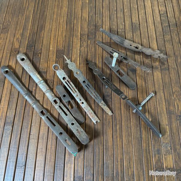 LOT DE CONTRE PLAQUE DE PONTET DONT R�GLEMENTAIRES SILEX 10 pi�ces et deux vis