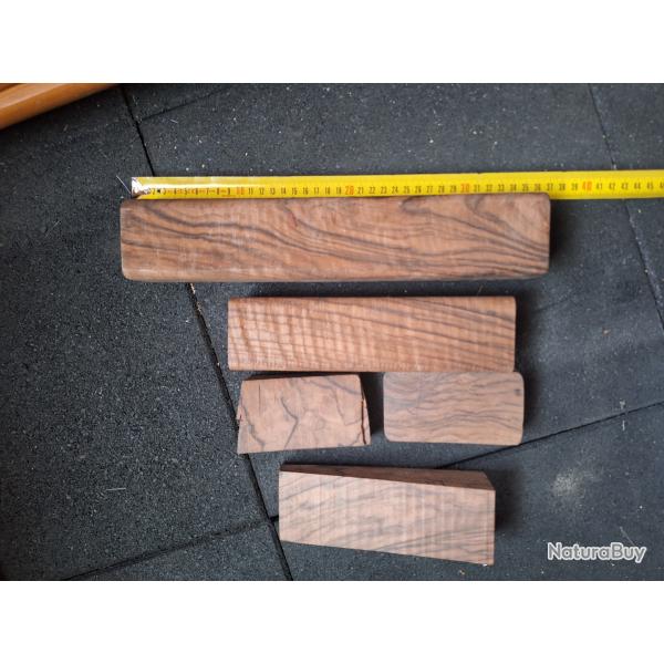 Lot de bois noyer turc pour couteau , boule de levier , plaquette carabine etc...