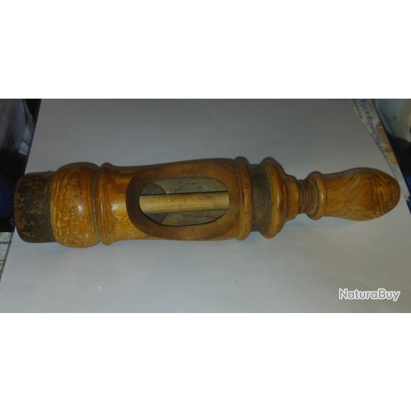 ANCIEN APPAREIL  BOUCHONNER