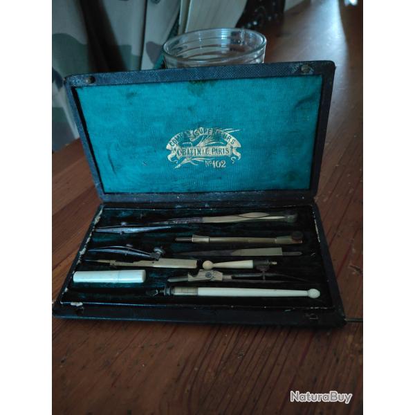 bo�te compl�te ancienne compas Grazin Paris