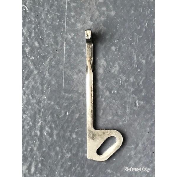 S�ret� de percussion S&W 65