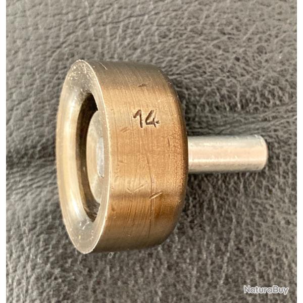 Lissoir neuf calibre 14 en acier neuf � 55 euros frais d'envoi offerts.