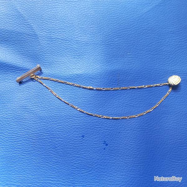 cha�nette homme , broche / bouton pour costume