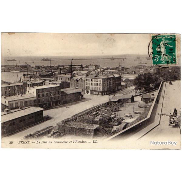 CPA - BREST - Le Port du Commerce et l'Escadre N�1388