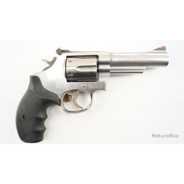 Revolver Smith &amp; Wesson 66-5 357 4"