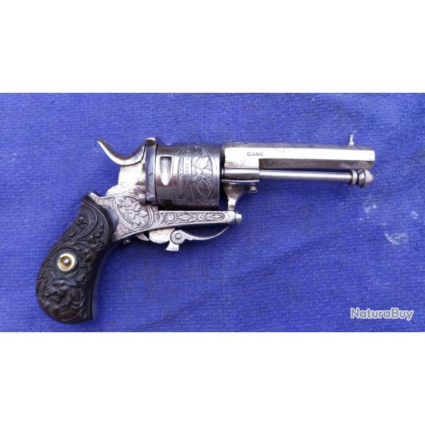 Trs jolie revolver the vigilant central fire Ml 1880