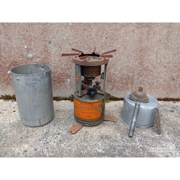 US WWII R�chaud Mod�le 1941. Complet avec tous ses accessoires ( rare).