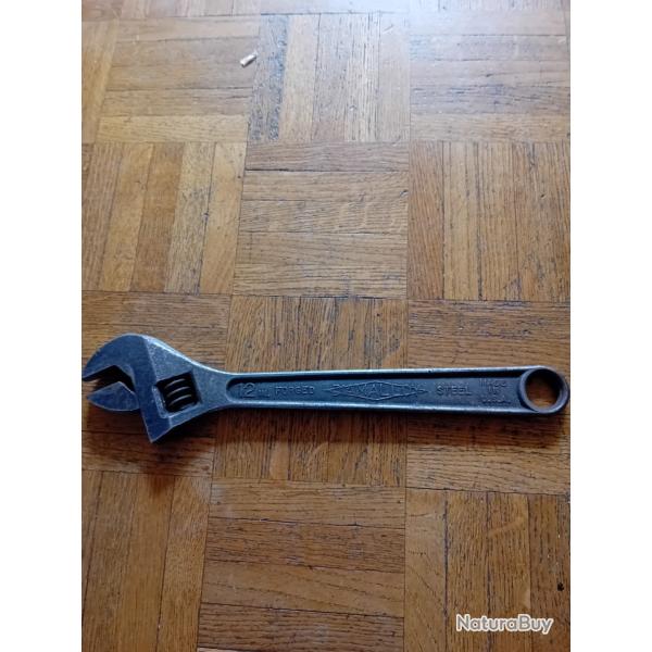 Clef Molette US WWII lot de bord Jeep- Pi�ce neuve d'�poque. Moyen mod�le