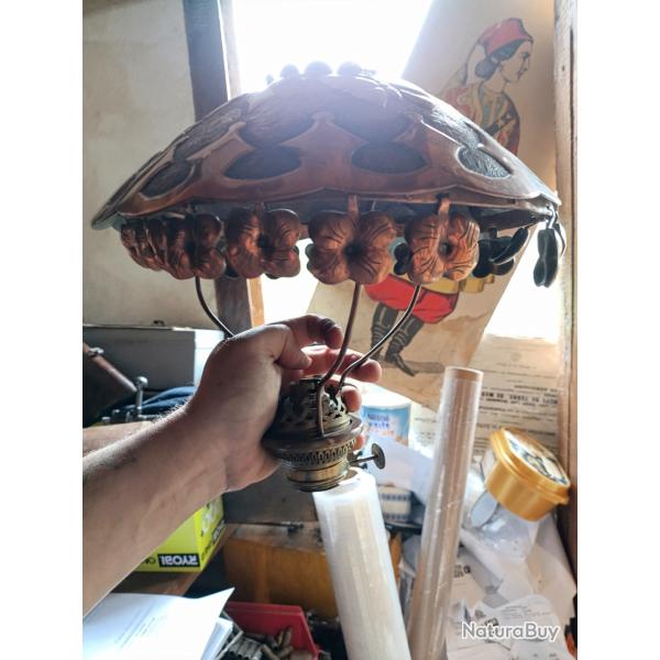 Lampe artisanal de tranch�es